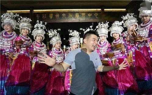 高山盛装,探寻传统盛装之美