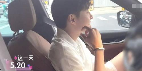 校草心声太甜，我藏不住心动,甜蜜心动，藏不住的青春旋律